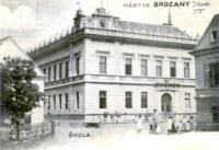 Škola Brozany nad Ohří - z historie
